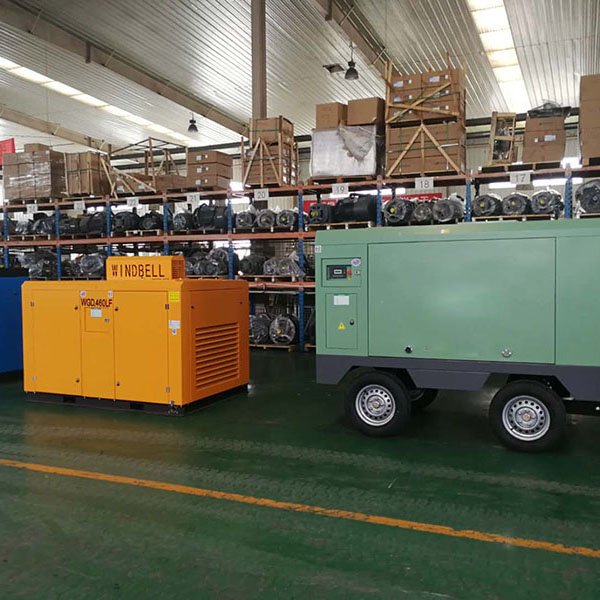 75kw Heavy Duty Electric Engine Movable/Portable Direct Drive Rotary Screw Air Compressor for Drilling and Mining Industry