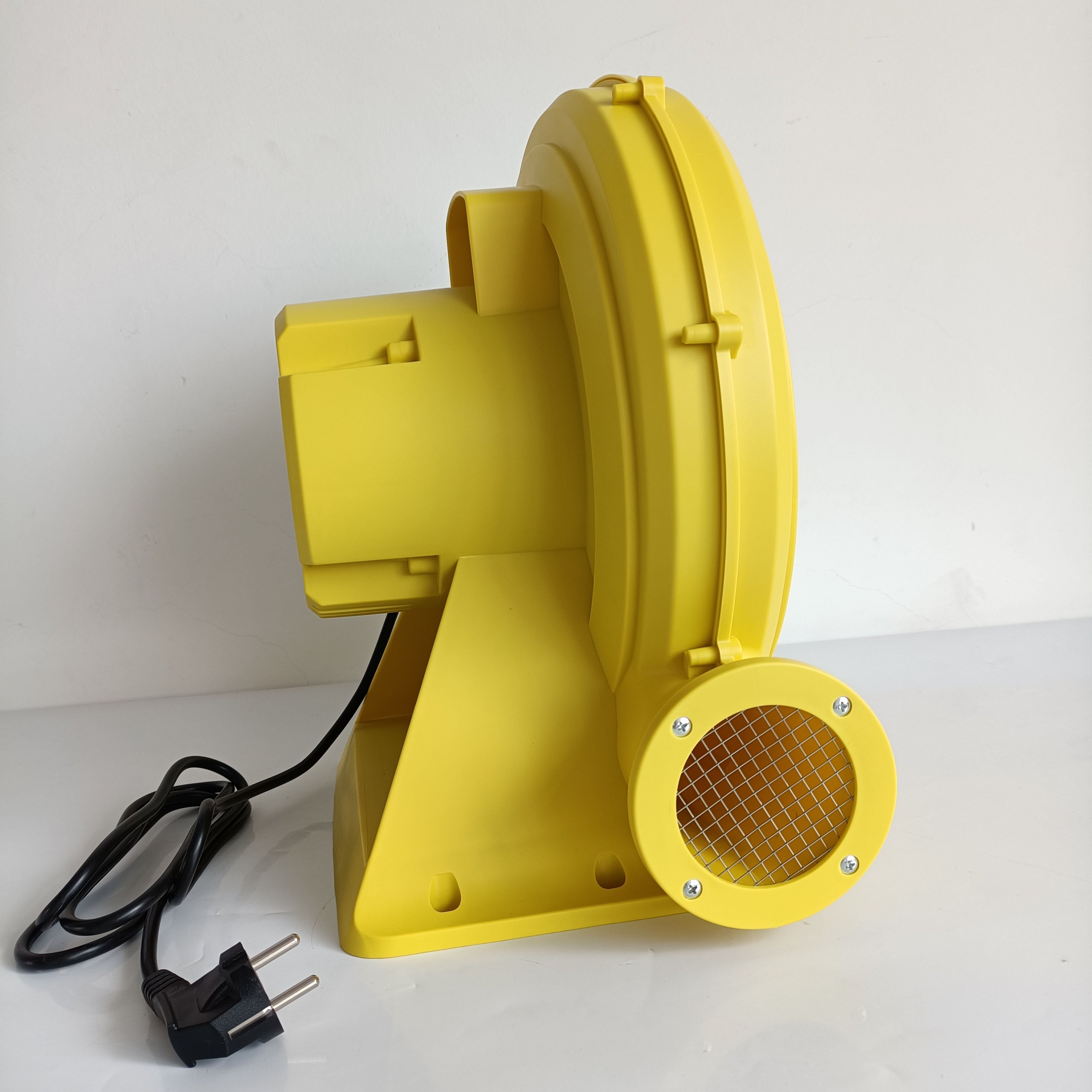 High Pressure Plastics air Blowers 680 Watt 220V-240V / 50Hz air Blower Fan for Inflatable