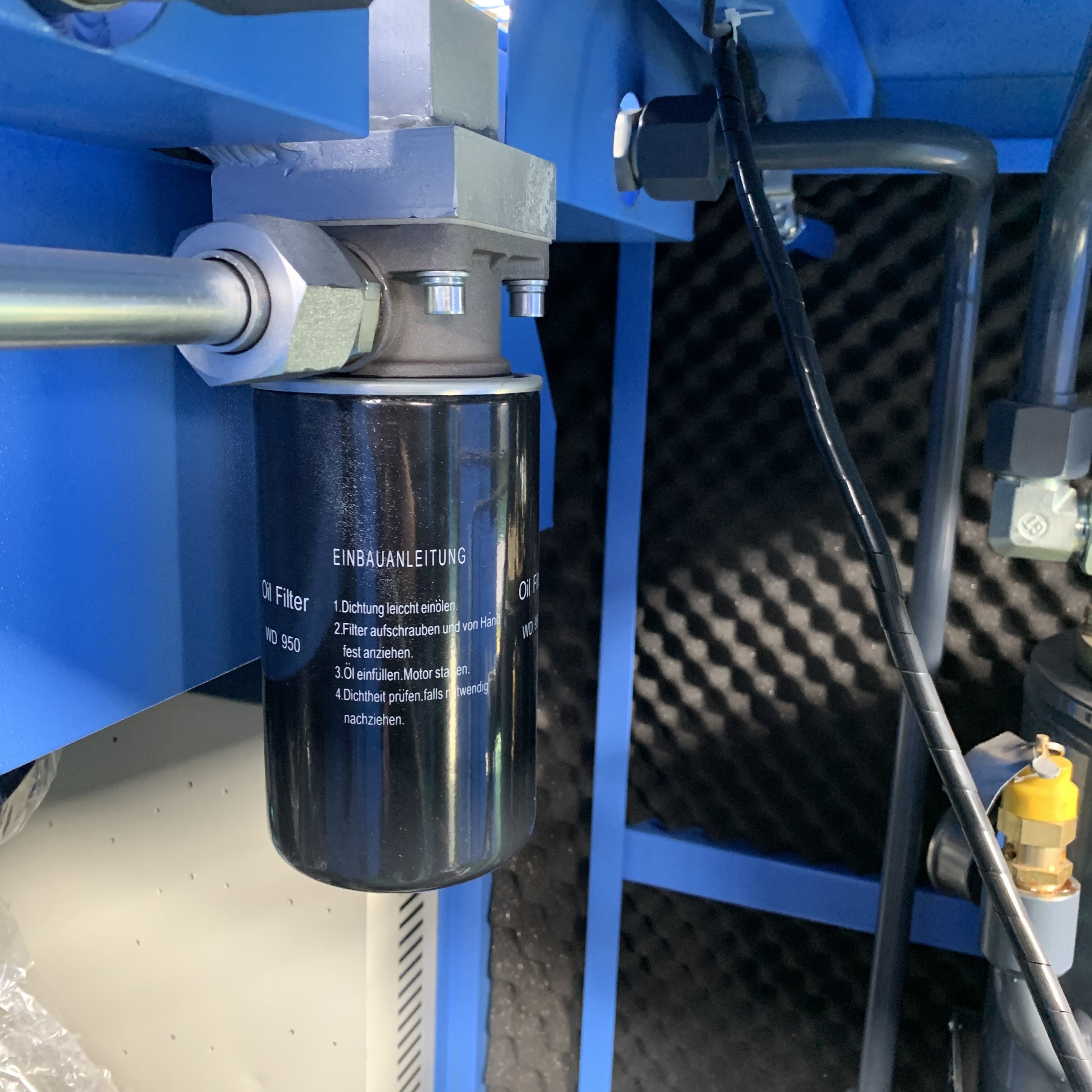 Industrial Stationary Air Cooling Ac 3 Phase Oil Lubricated 30hp 22kw Rotary Screw Pump Fix Speed Rotary Screw Air Compressor