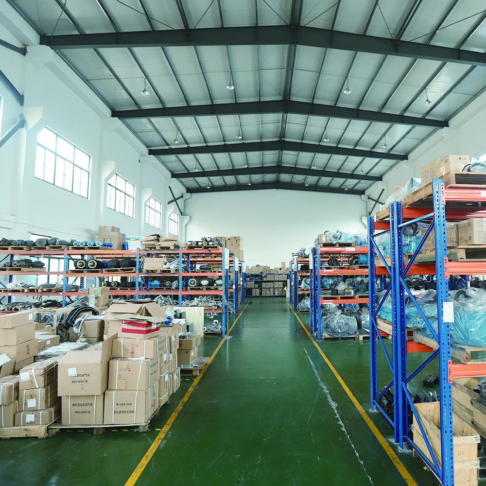 Customized logo 30KW 10bar 1330*830*1265 mm Rotary Air Compressors for Air Cooling
