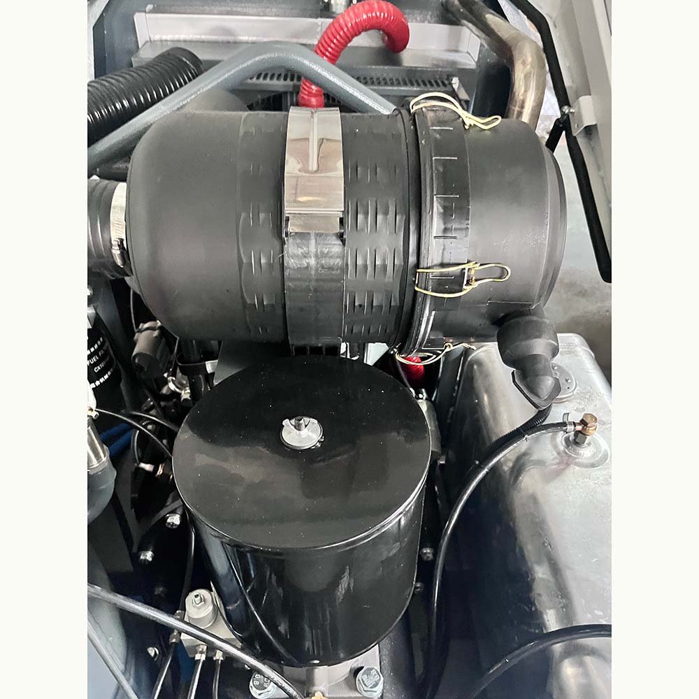 Industrial Equipment Two-Wheel Widely Used ZG-95SCY Screw Air Compressor