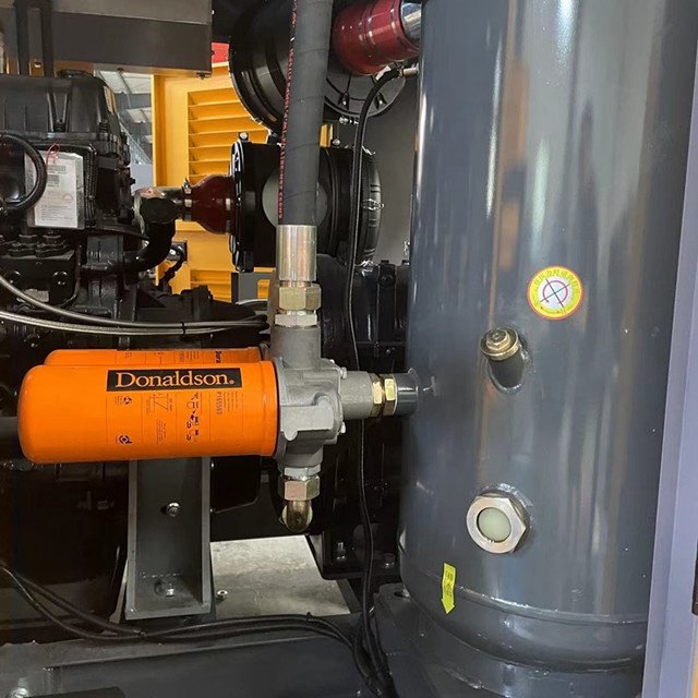 KAIYAN air diesel Portable air Compressor for Water Well Drilling Rig