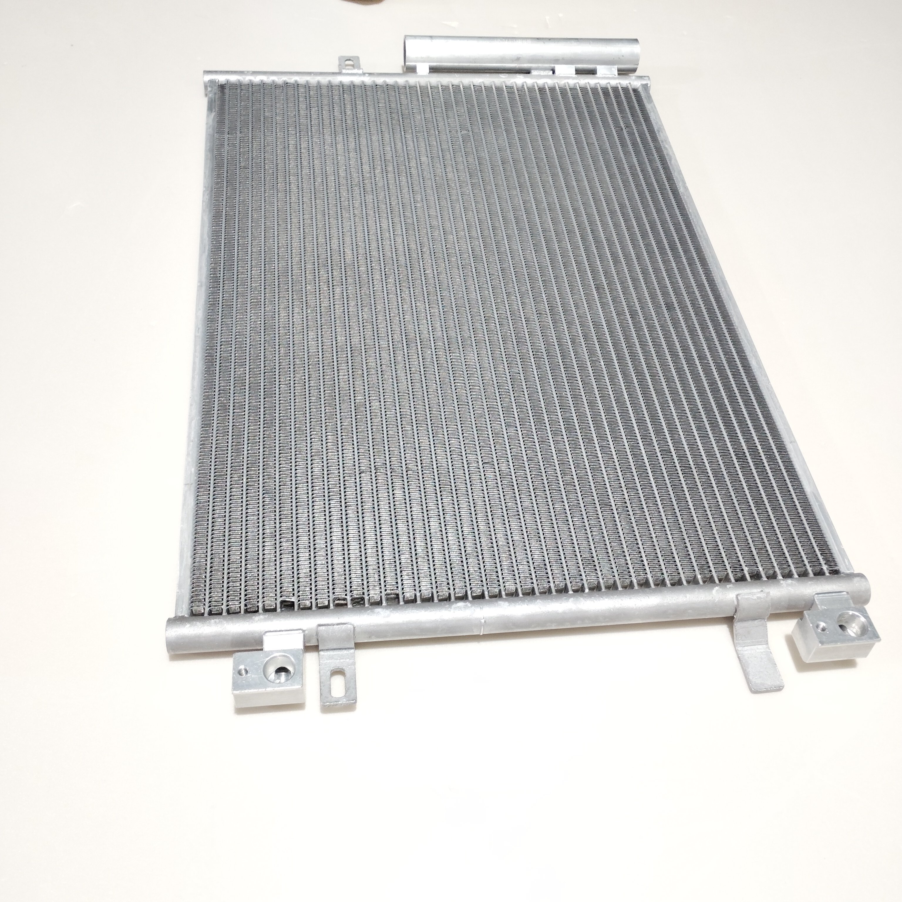 Auto Parts Condenser for Changan Chana Alsvin 2018 B511F280104-0900 8105100-BS01