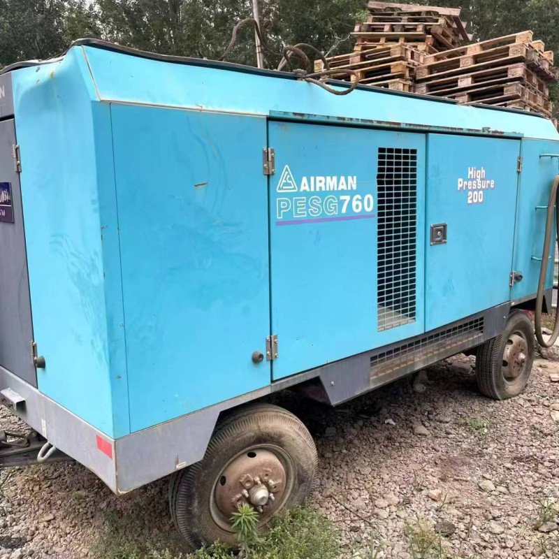 Used PESG760 Airman 14bar diesel Engine Second Hand Good Condition Cheaper air Compressor diesel