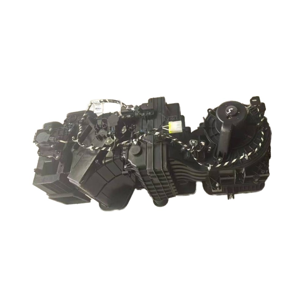 Dongfeng Tianlong Electric 8110010-C3100 Flagship Cab Air Conditioning Assembly with 12V Voltage