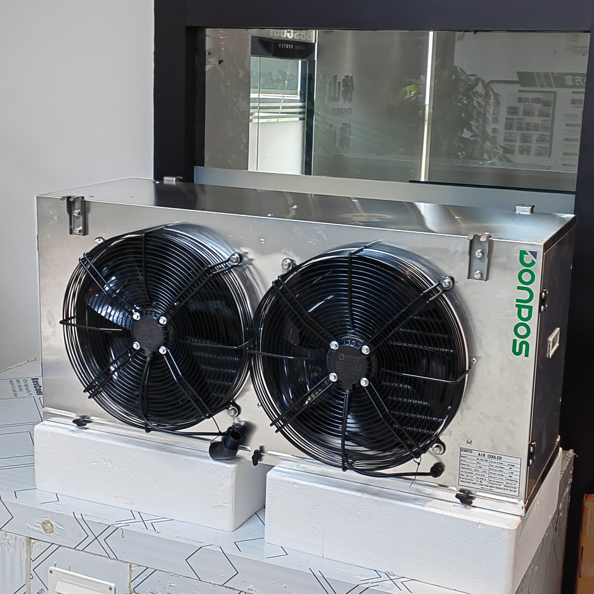 Donpos 15kw High Efficiency Cooling Capacity Air Conditioner 0degrees Cold Room 1500w 2Fan Motor Unit Cooler Ceiling Evaporator