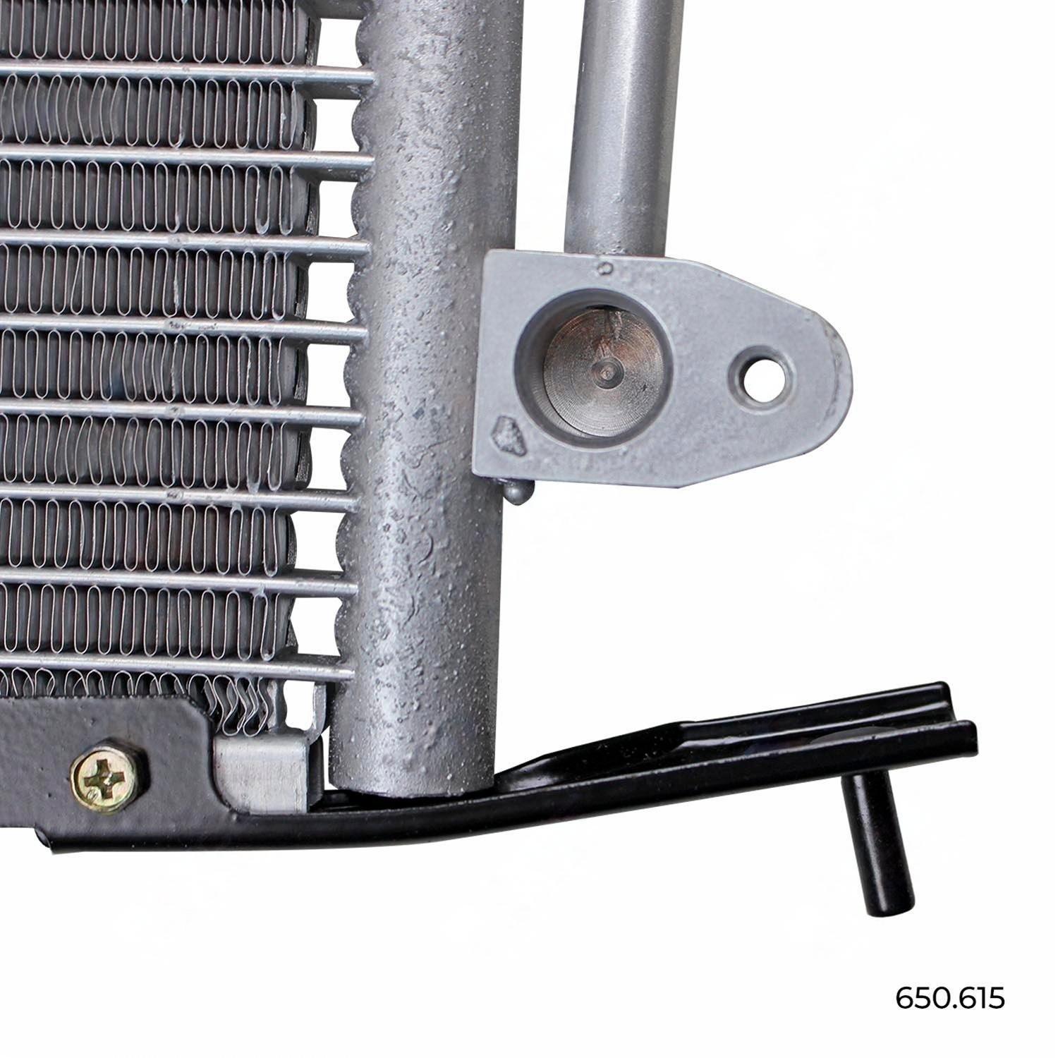 Hot Selling Cheap Air Condition System Component Car Condenser for Gm Corsa 03"(Bottling)with Drier