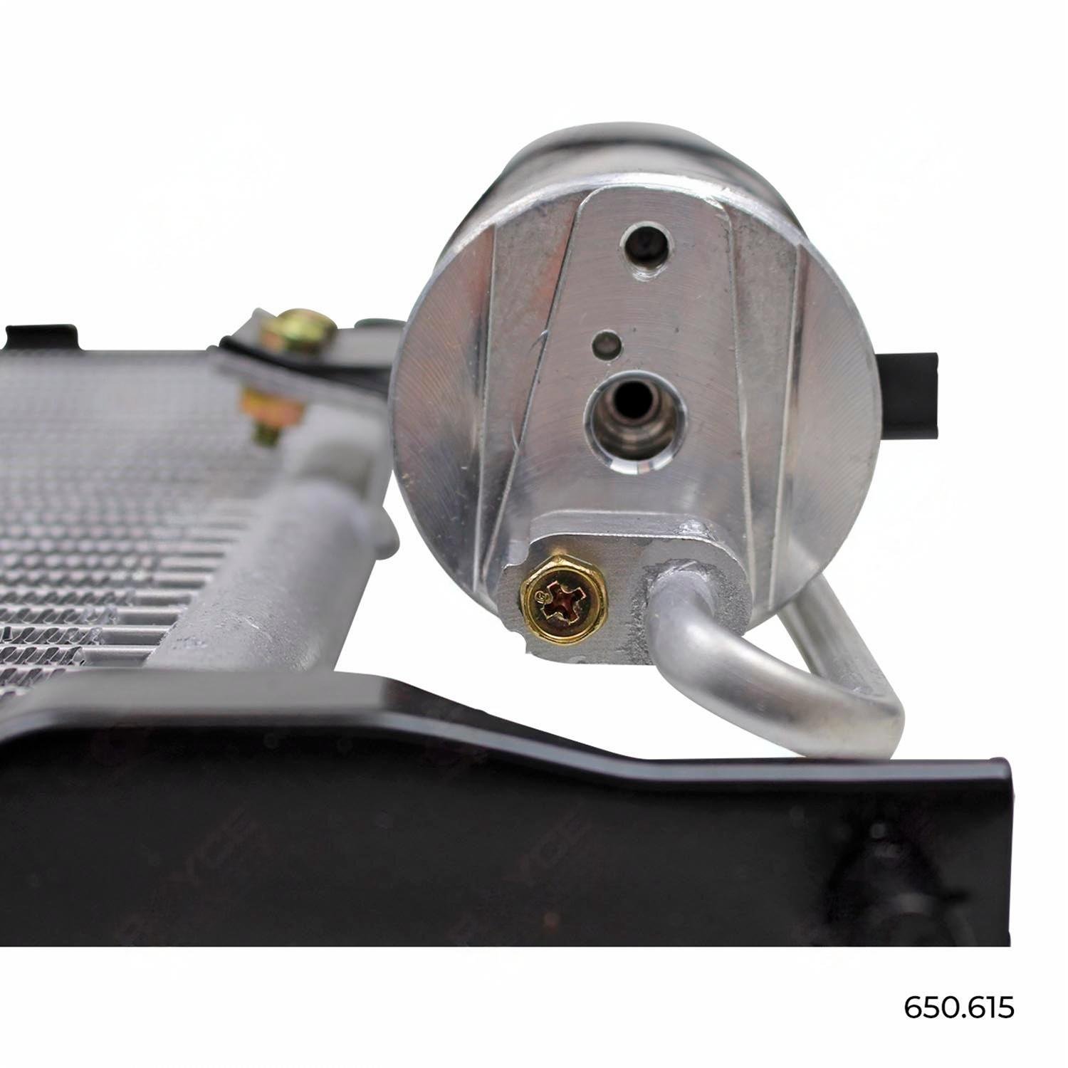 Hot Selling Cheap Air Condition System Component Car Condenser for Gm Corsa 03"(Bottling)with Drier