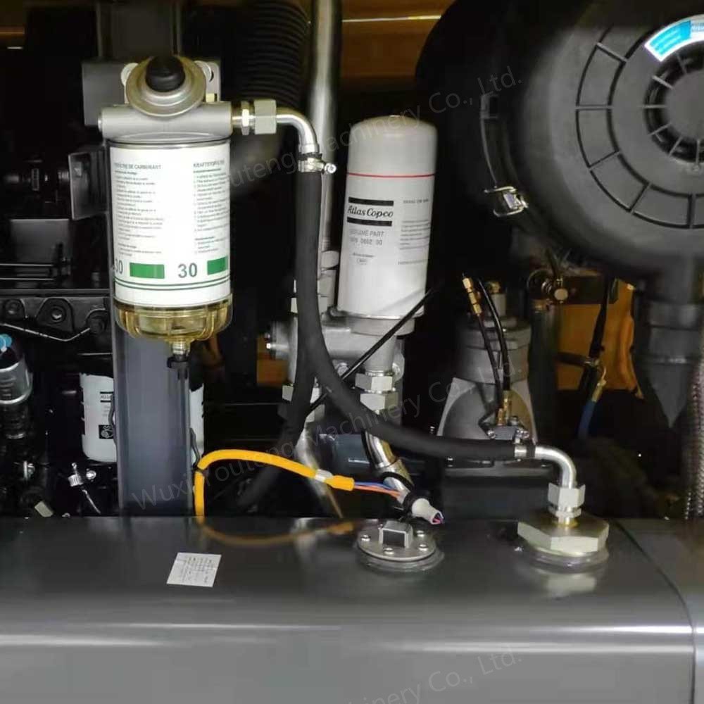Atlas Copco diesel Engine Screw air Compressor with Wheels 7bar 400cfm XAS186 XAS400 XAS137 100psi