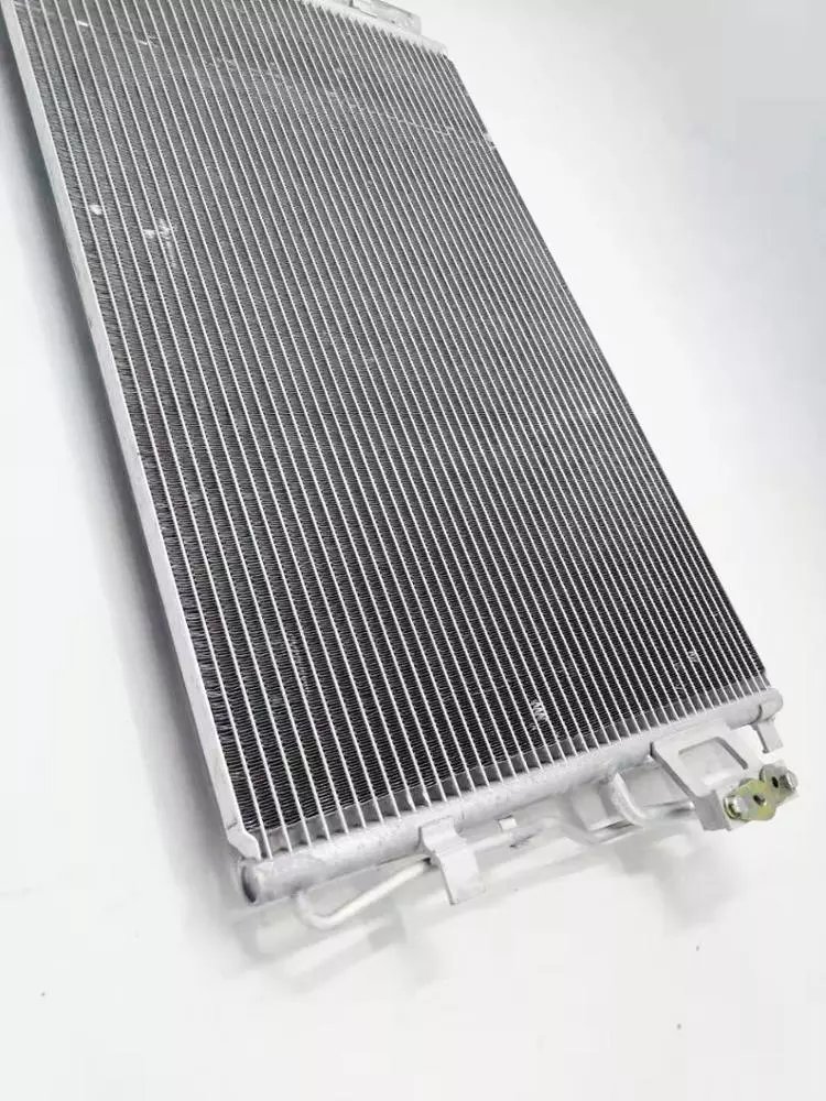 Air Conditioning System Car Condenser for VW New Passat CF00577