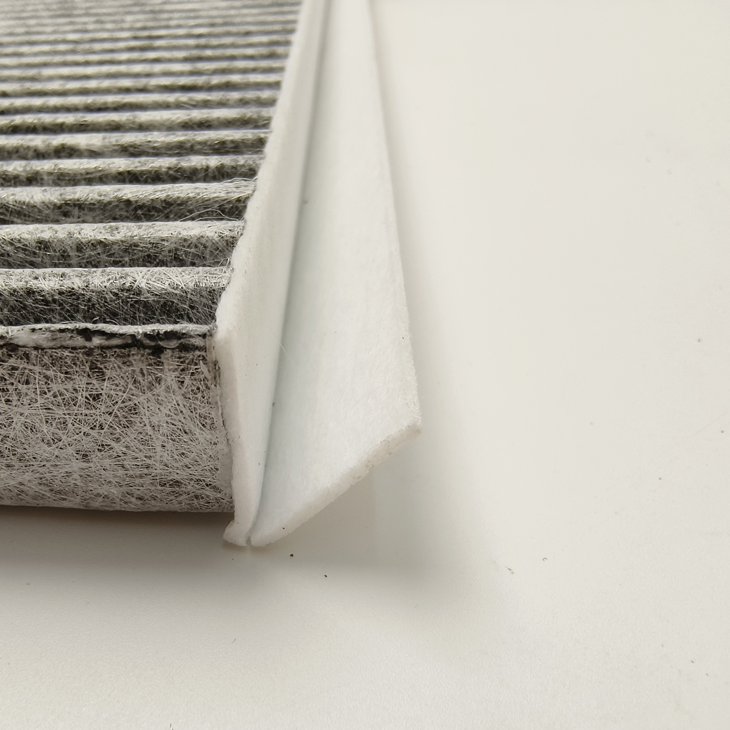 Benz High Quality Original Replacement 1698300118 Cabin Air Conditioning Filter for W245 Maintenance Product