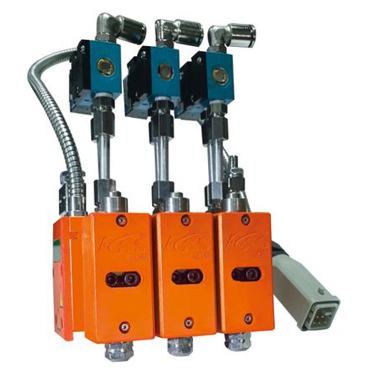 HWANGSUN Gear Pump Hot Melt Glue Applicator Hot Melt Gluing Machine With Gun