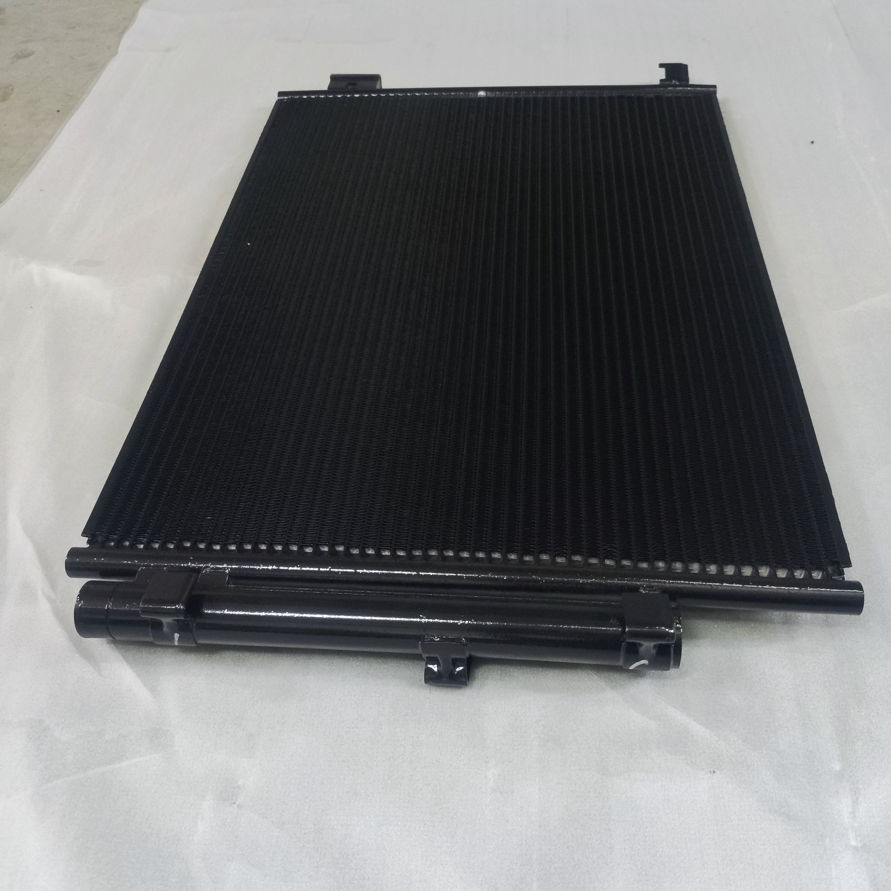 Auto Car Spare Kit Air-Conditioning Cooling Condenser System for Maserati Levante Quattroporte GHIBLI