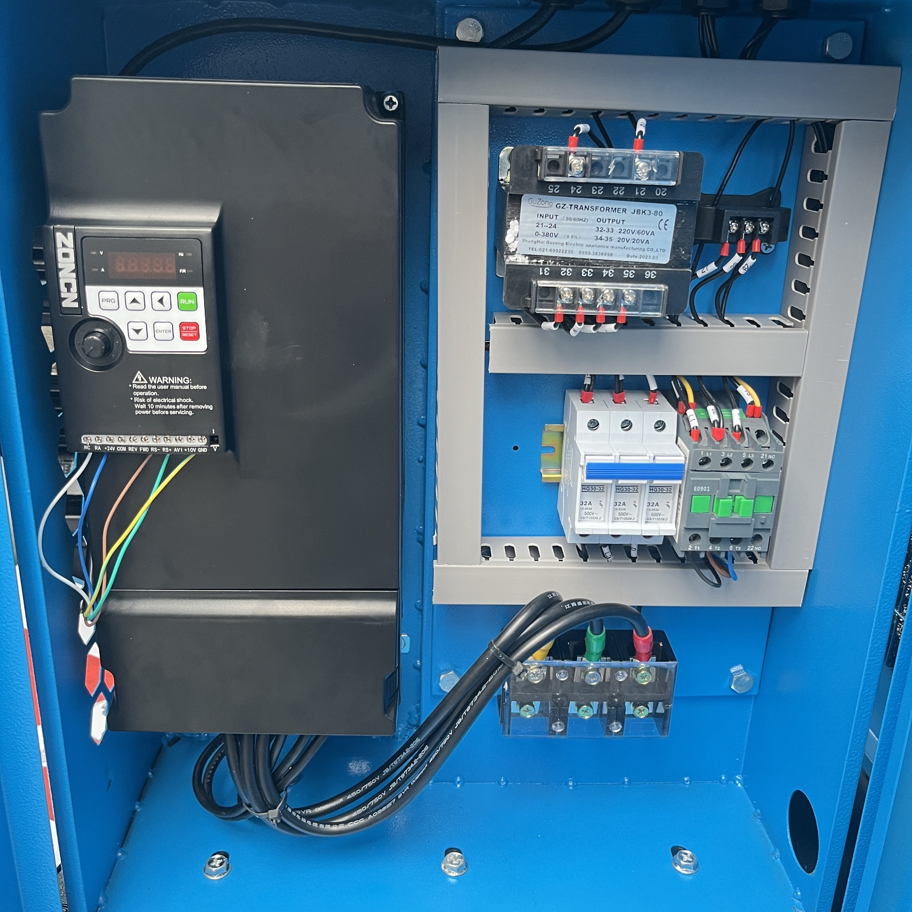 Energy Saving Low Noise Power Frequency 11kw 15hp Screw Air Compressor for Equipment Soot Blowing