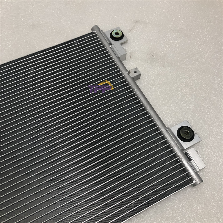Truck Spare Parts WG1664820116 Air Conditioning Condenser for Sinotruk Howo