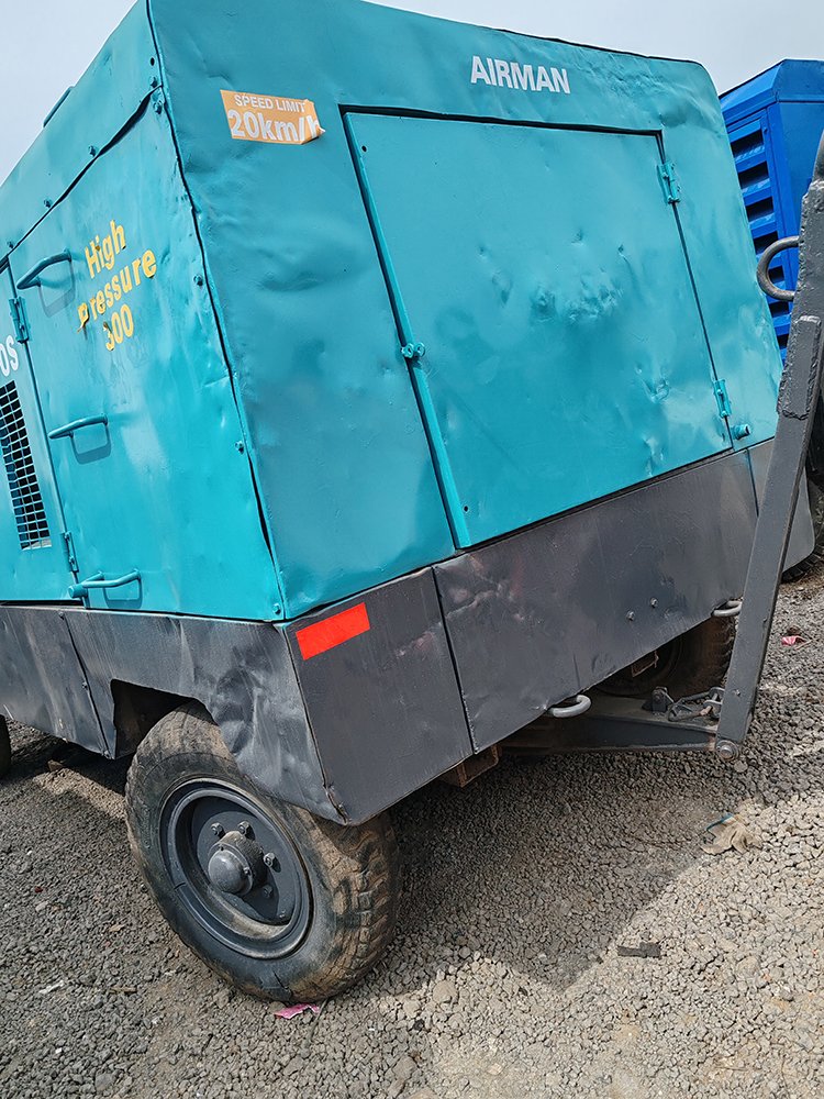 750cfm Second Hand 2017 Model Airman PDS750S HONI Engine 20.8 bar Portable diesel Screw air Compressor