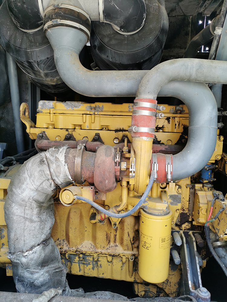 Second Hand Atlas Copco XRHS 836 air Compressor 2012 Model 20 bar CAT Engine Portable diesel Screw air Compressor