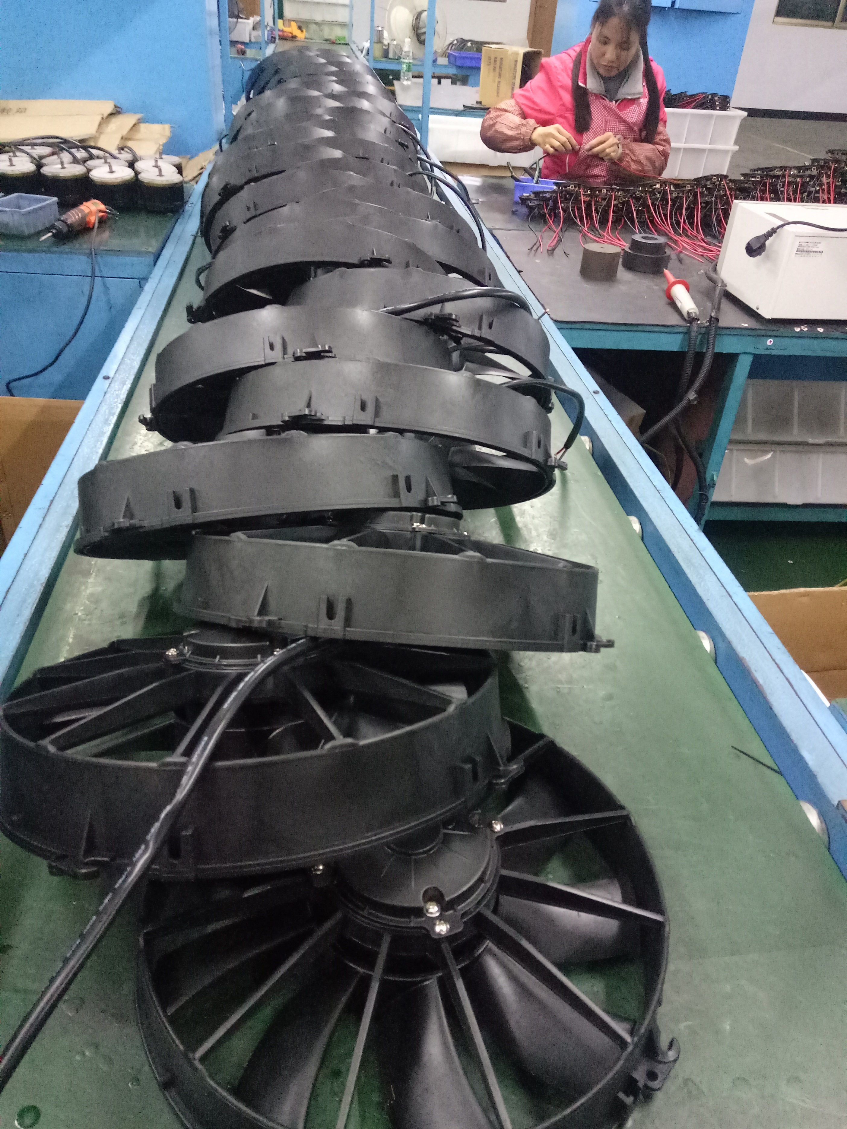 KLNF251A 12 Inch Brush Motor Bus Air Conditioning Fan 12V/24V Made in China