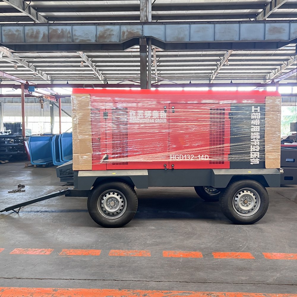 HGD132-14D 500cfm 14Bar Diesel Engine Screw air Compressors 4 Wheels air Compressors for Construction Work Mine Drilling Rig
