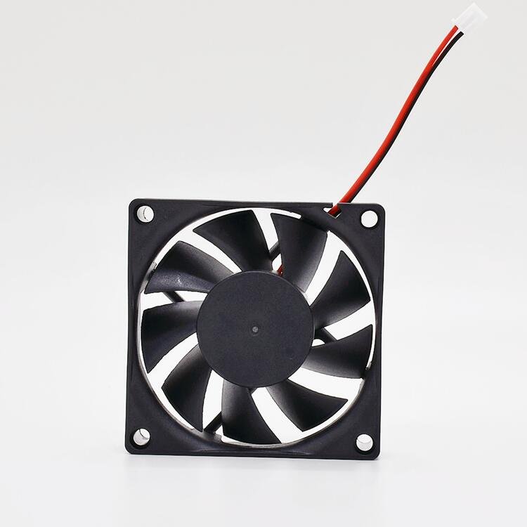 70 * 70 * 20mm Axial Flow Fan 7020 High air Volume Fan 5V1V24V Factory Customized High-speed ultra Quiet 70MM Cooling Fan