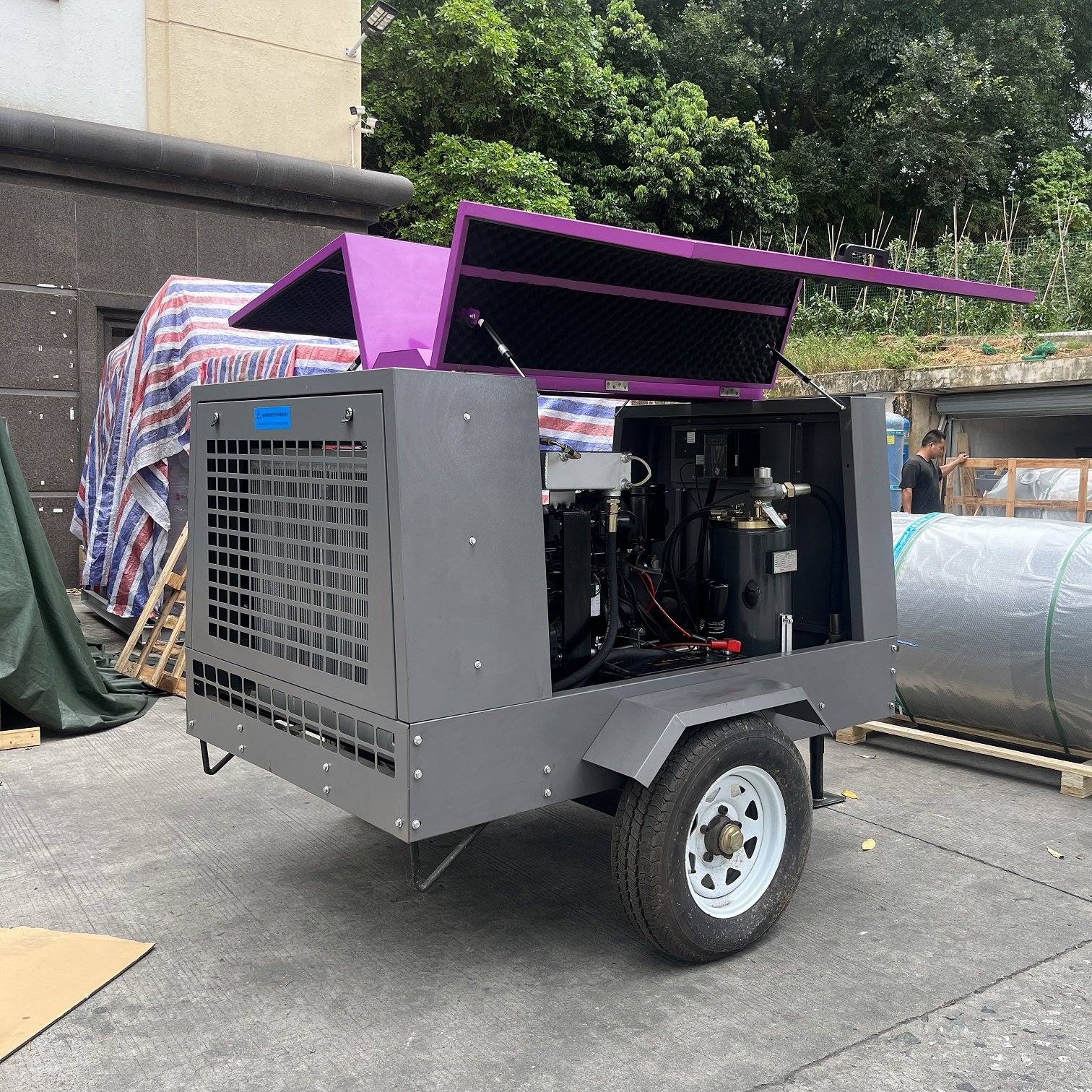 Airstone ASCY5/8 41KW 185 Cfm Industrial Diesel Portable Screw Air Compressor for Digging