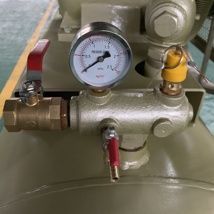 FUCAI 2.2kw 3hp Belt Driven Piston air Compressor