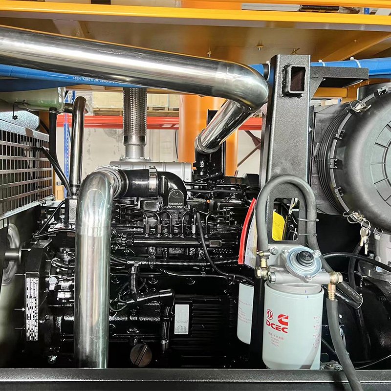High Pressure Industrial 14 bar Diesel Portable Screw Air Compressor with Wheels for Mining