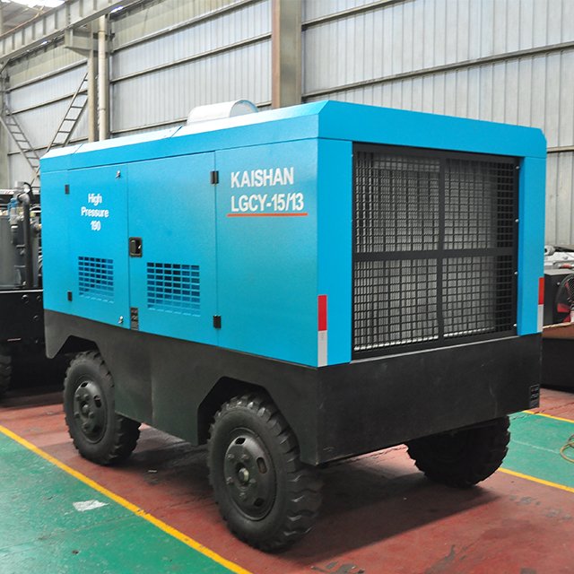 Kaishan LGCY-18/17 LGCY- 33/25 Two Stage Compression Portable Diesel Screw Air Compressor