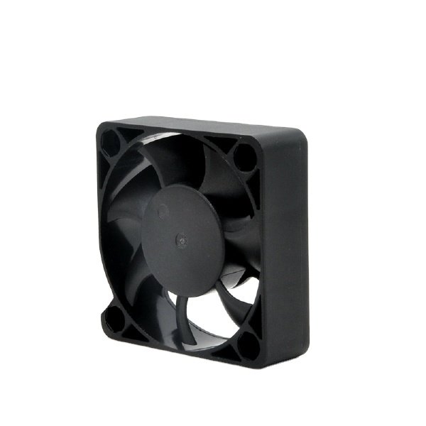 WELLSUNFAN High Quality 50x50x15mm Ball Bearing 5015 DC Cooling Fan OEM ODM 2 Pin Connector Bearing Blower Fan for 3D Printer