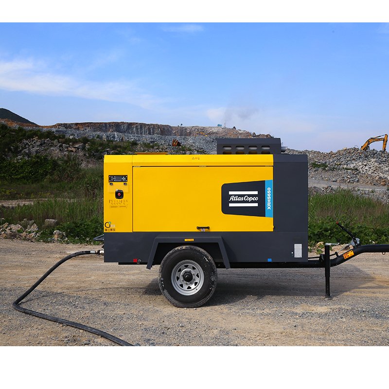 China Supplier XAS XRHS836 XRVS1100 27bar Screw Mobile Air Compressor Machine Atlas Copco Portable air Compressor