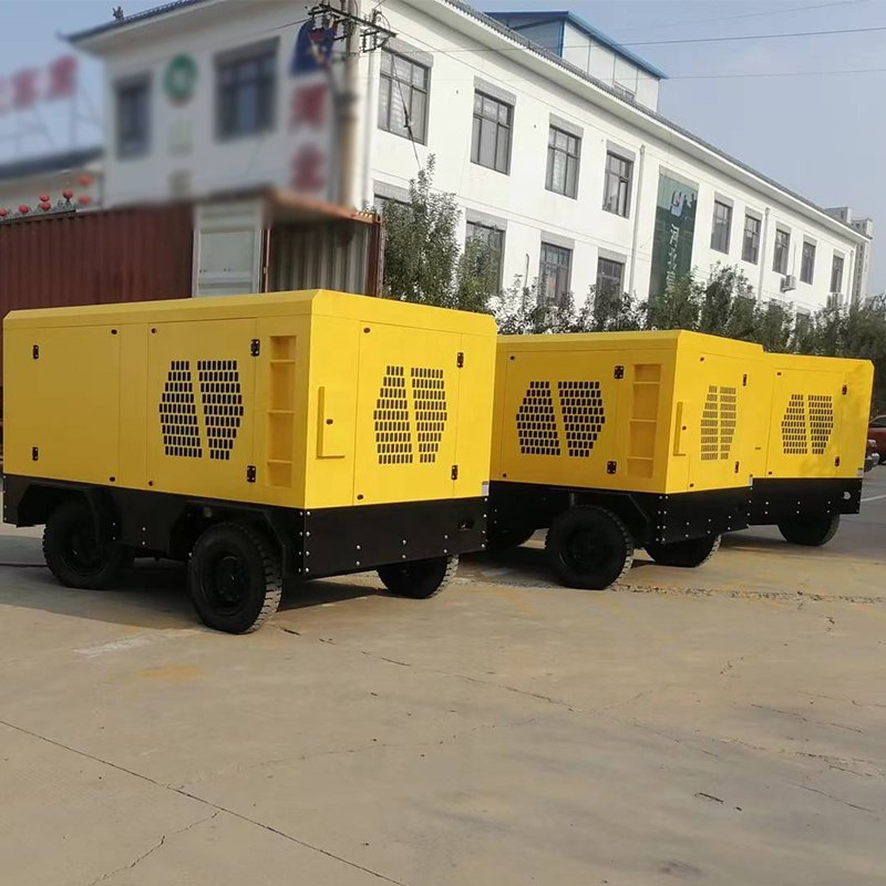 Aircompressors Manufacturer 300 Cfm 14 Bar Diesel Mobile Screw Air Compressor for Sale