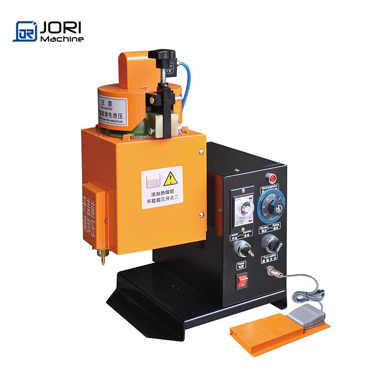 Strong Durable Automatic Glue Dispenser Machine Hot Melt Gluing Machine Hotmelt Glue Machine for Cabin Filters