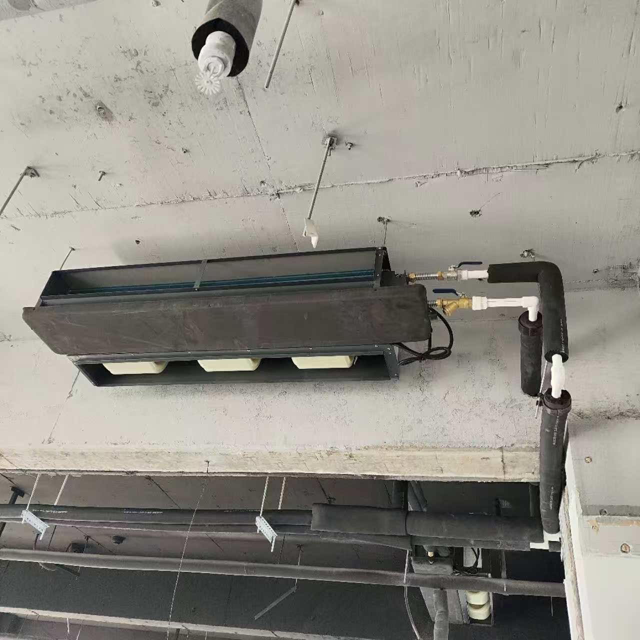 Hot Selling High Air Volume Horizontal Concealed Fan Coil Unit Easy Installation and Quiet Running with Core Motor Component