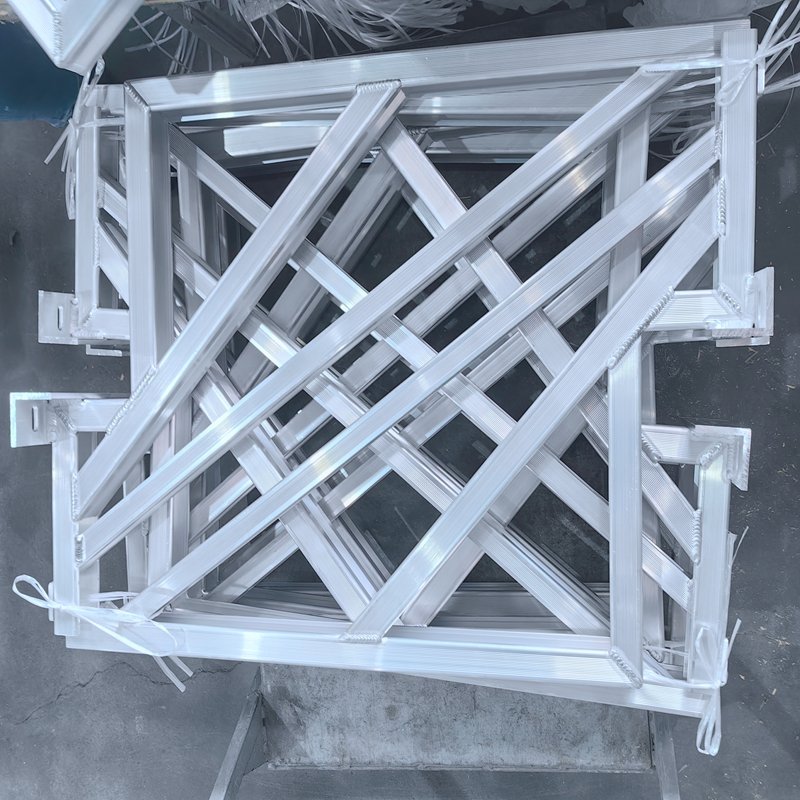 Factory Custom Metal Welding Bracket for Air Conditioner Heat Pump System Wall Mount Condenser Bracket Aluminum Welded Support