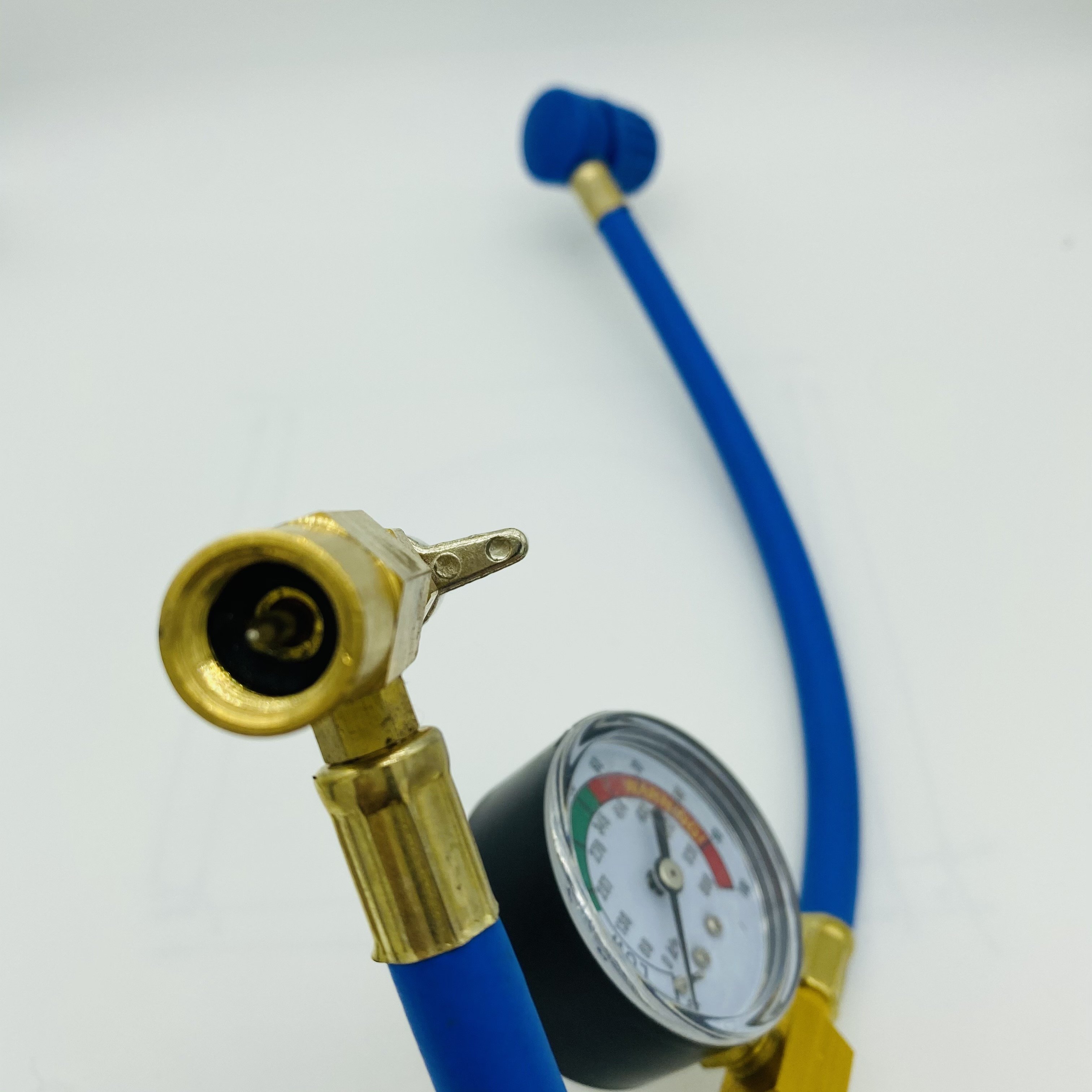 Universal R134a Gas Air Conditioning Refill R12 R22 R134a Refrigerant Gas Open Valve Car Air Conditioner Recharge Hose Gauge