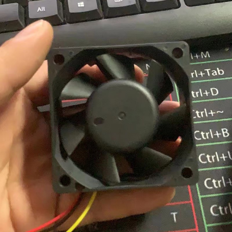 EFC-06E12D-AF0C 0.6A DC 12V ROHS Cooling Fan