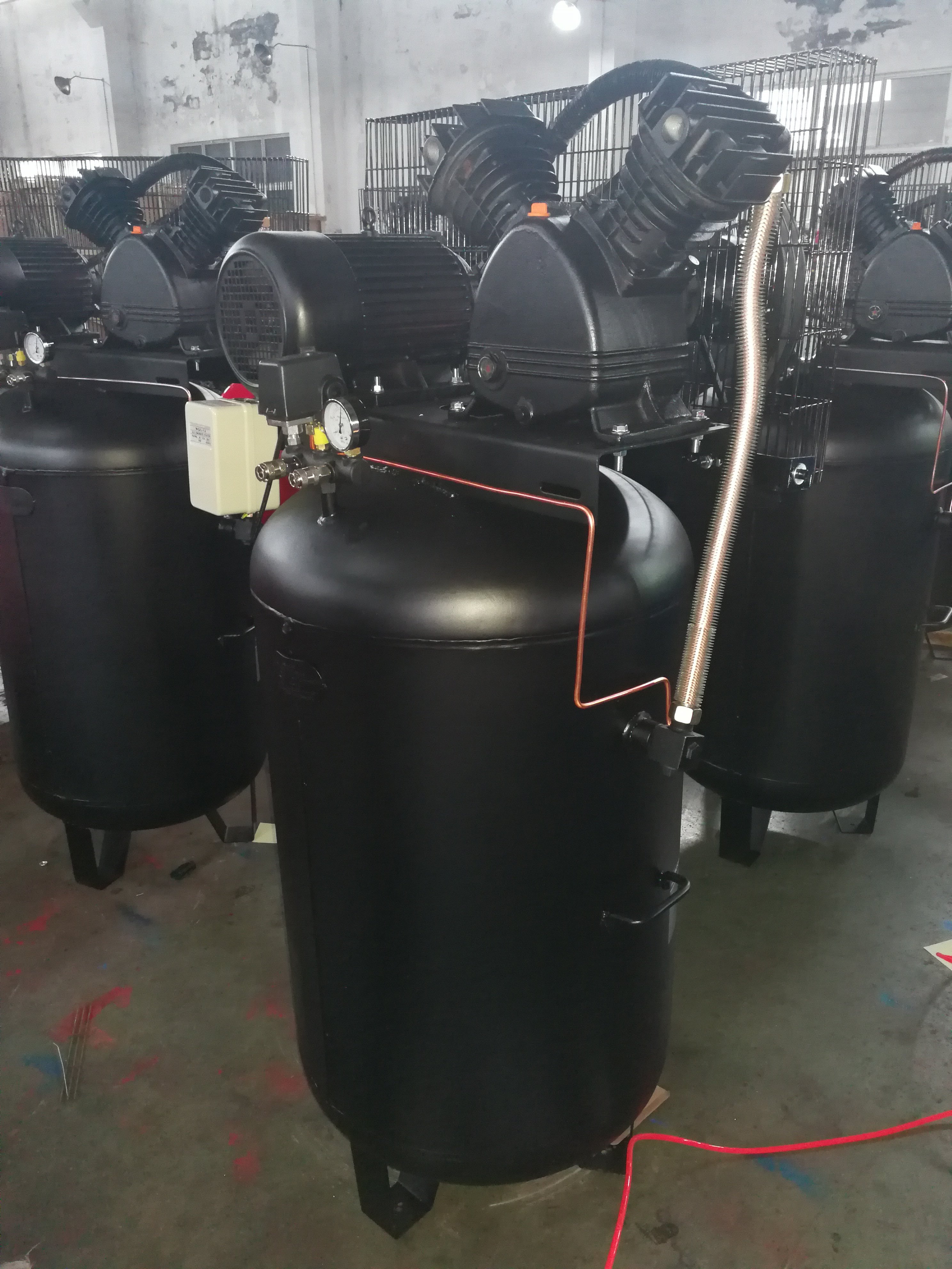 Good Price 8bar AC 230V Belt Type Driven 100L 2HP 3HP Piston air Compressor With 150L Vertical tank