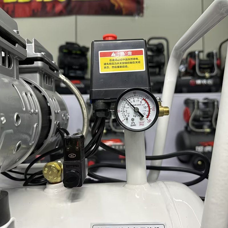 Professional Tank Engine Lubricated Motor Multiple Models Silent Oil Free Portable Piston Air Compressor