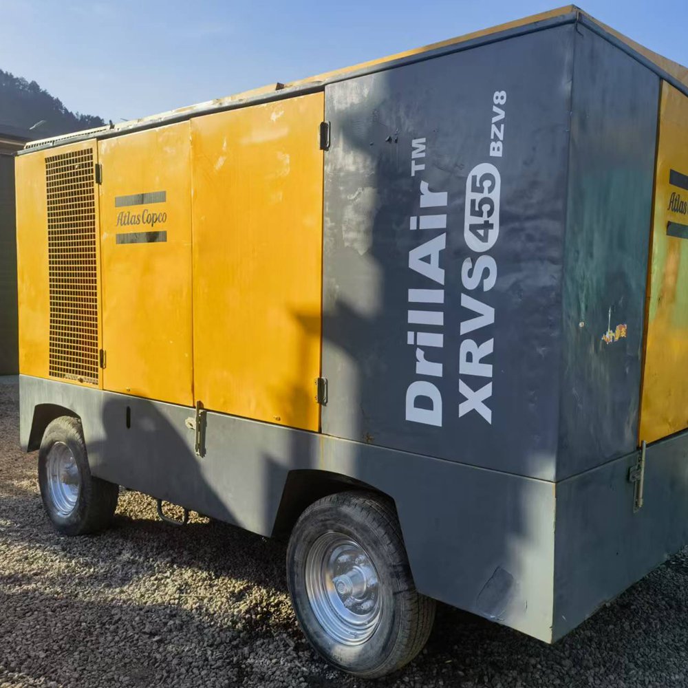 XRYS1150 Atlas Copco 2-Stage Rotary Screw Air Compressor Diesel Core Dill Rig 35bar Diesel Engine Compressor