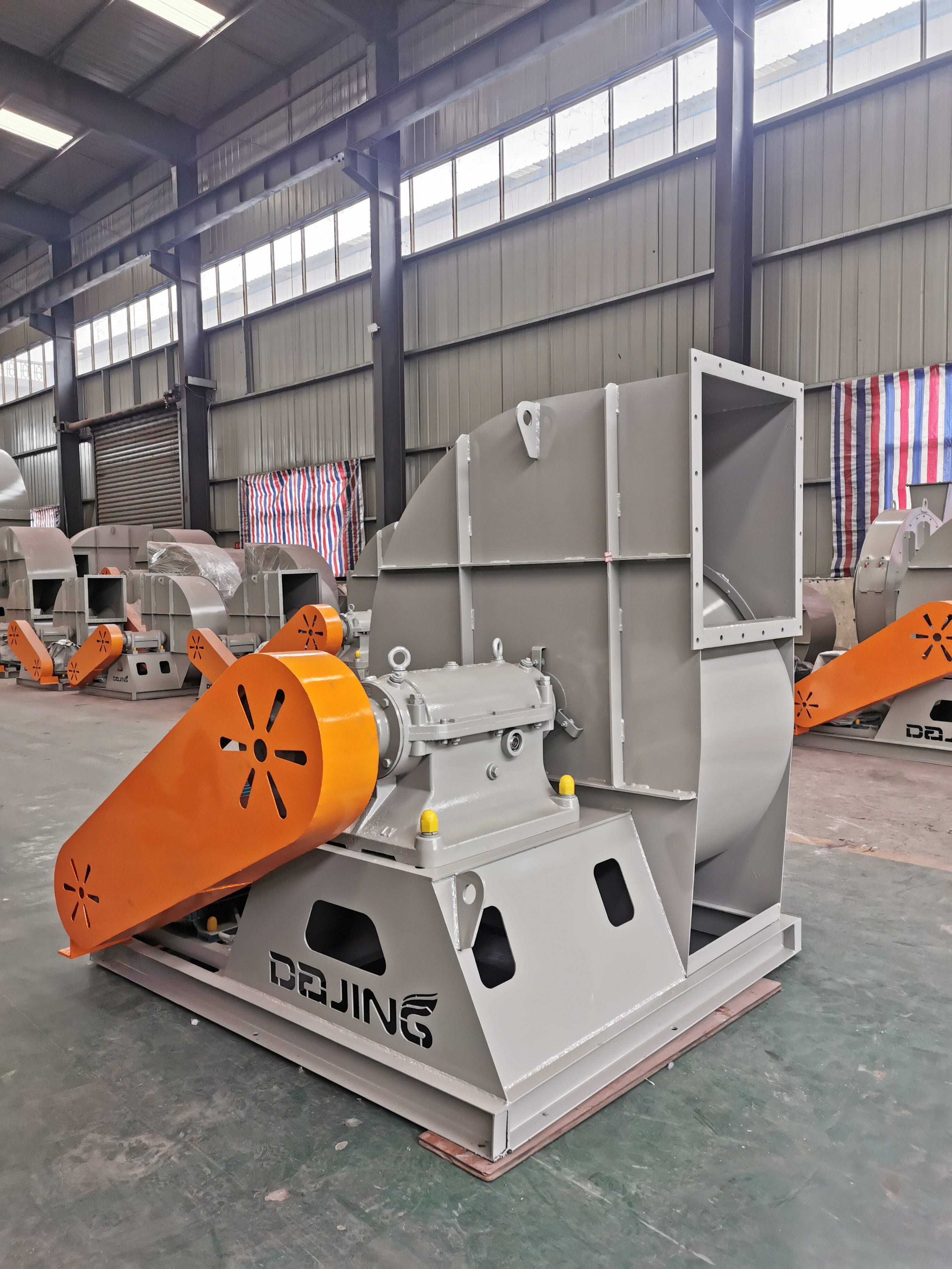 Nicotra Big Industrial Bearing air Exhaust Industrial Centrifugal Fan Blower Dust Exhaust air Blower Centrifugal Blower Fans