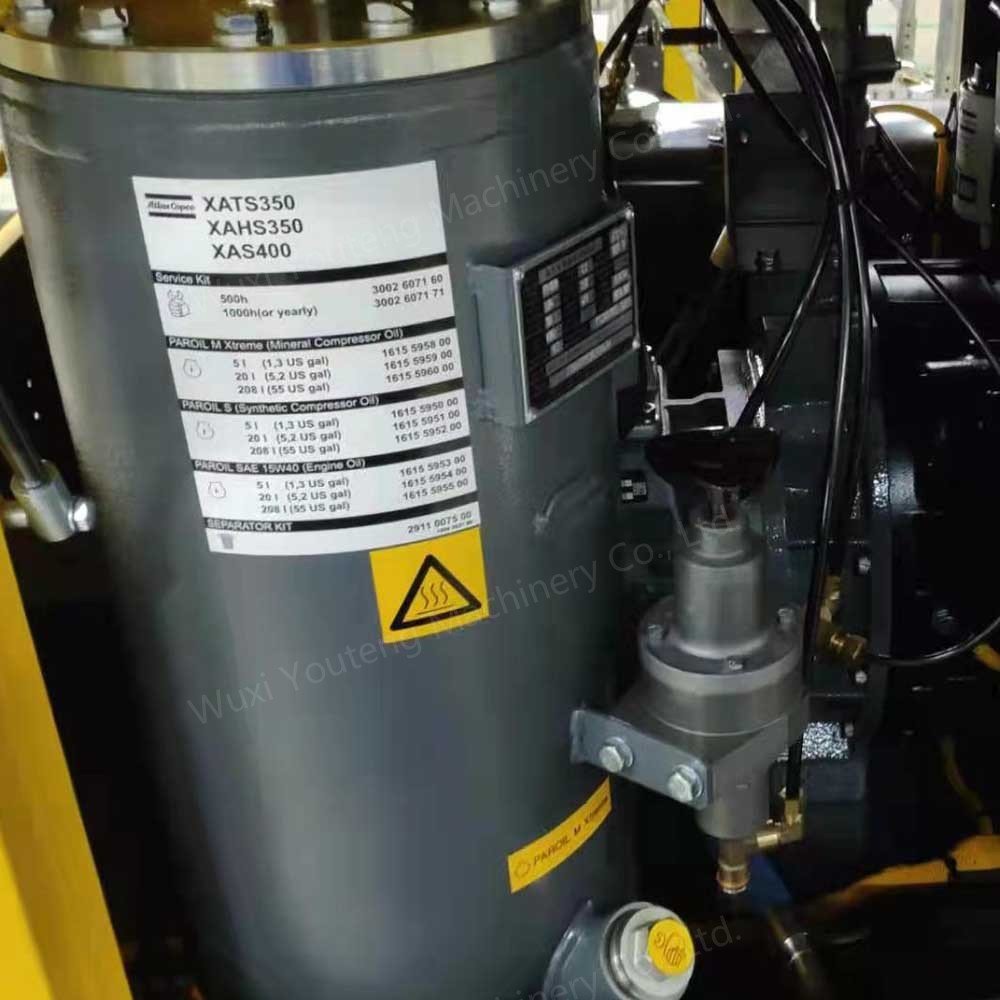 Atlas Copco diesel Engine Screw air Compressor with Wheels 7bar 160cfm 400cfm XAS400 XAS137 100psi
