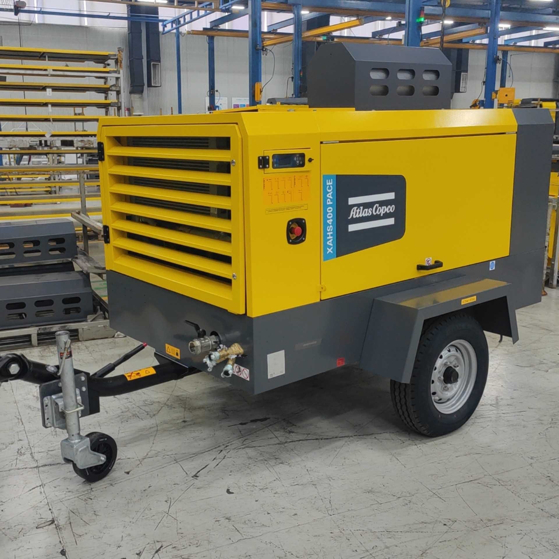Atlas Copco New Condition Medium Diesel XAHS350 XAHS400 Screw Mobile Air Compressor Machines 12bar 18bar 350cfm
