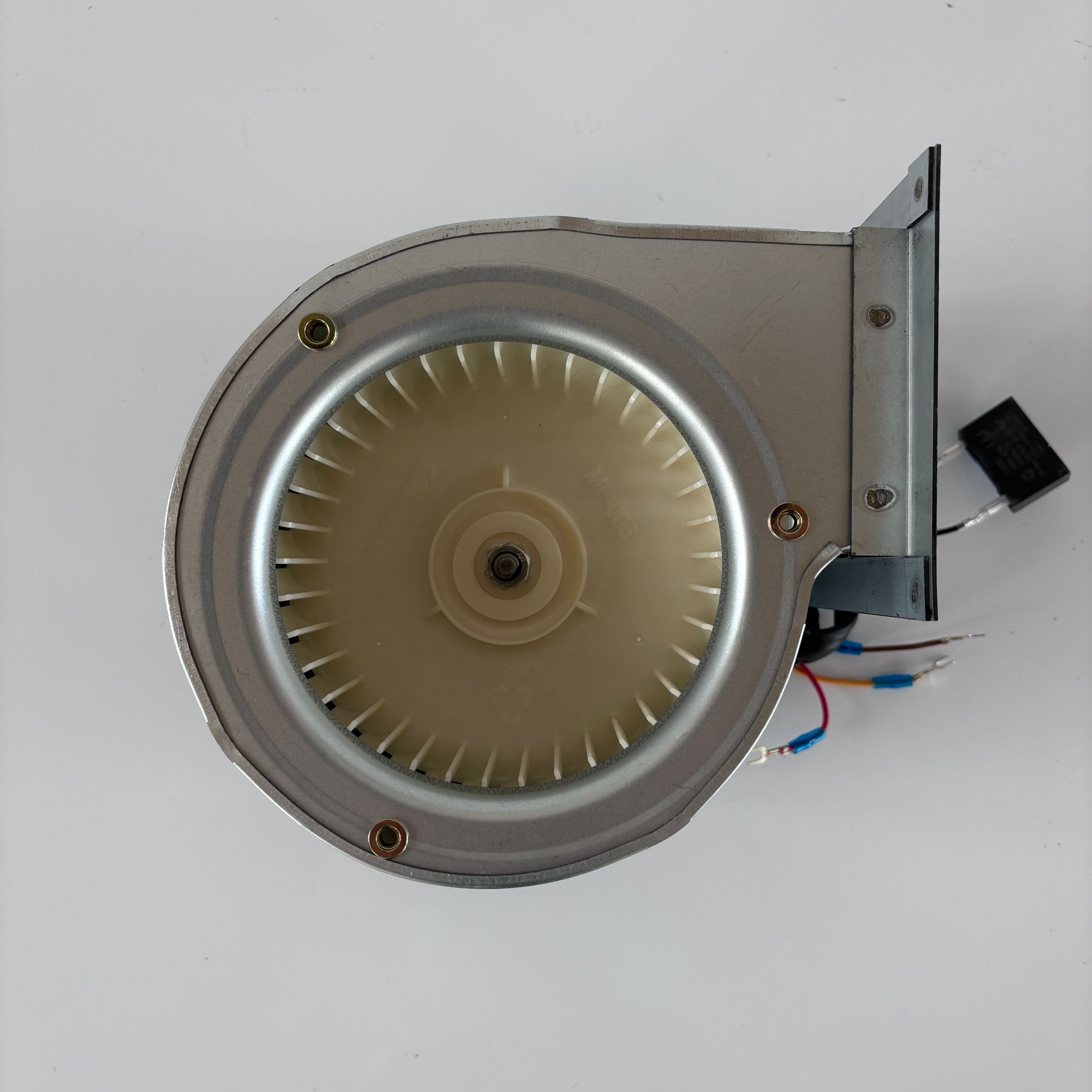 12V DC Small Centrifugal Blower Fan Energy-Saving with 500 Cubic Meters Per Hour Air Volume Made of Galvanized Material