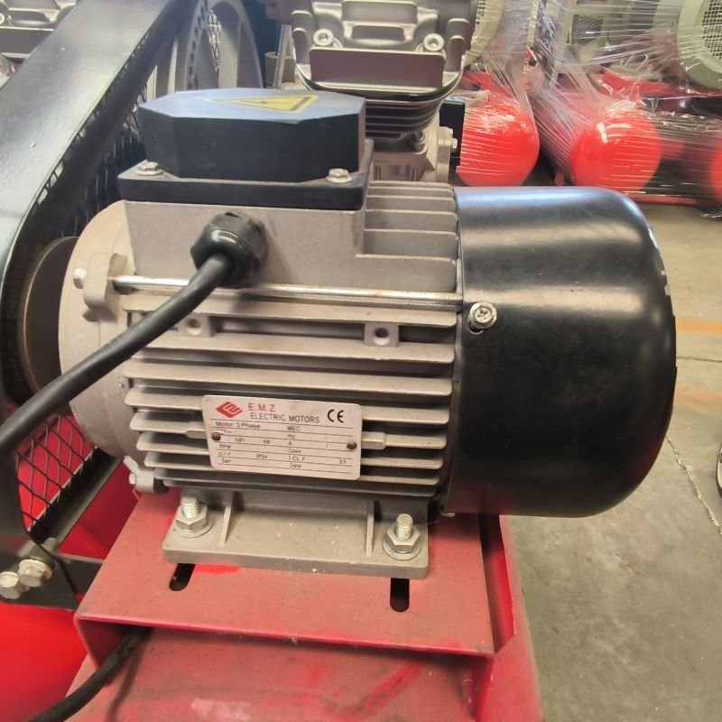 Diesel Piston Air Compressor Type LV4008C 1.5 kw 8Bar With 100L Tank Mini Piston Cheap Price Portable Piston Air Compressor