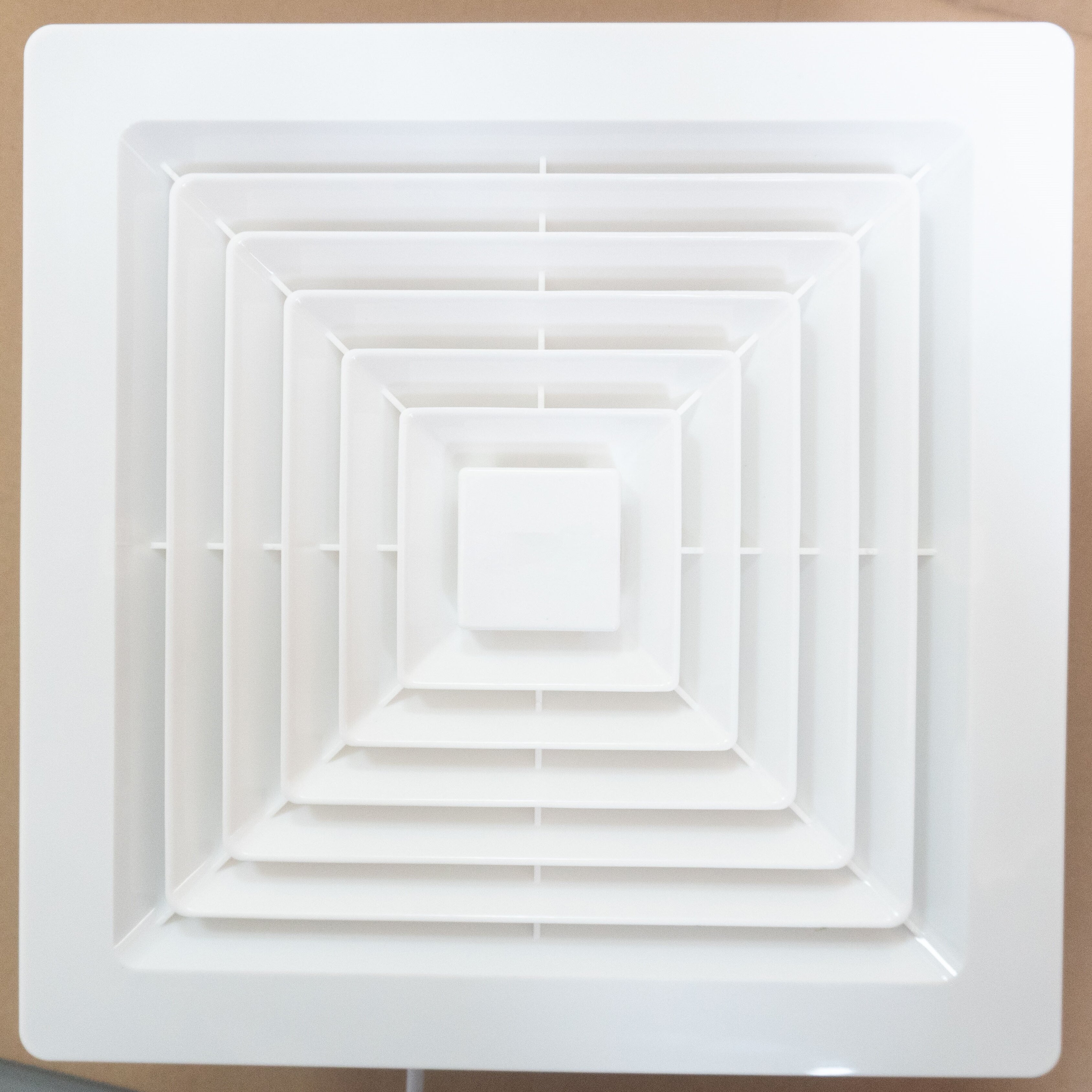Low Noise Bathroom Ventilation Wall Mount Ventilation Silent Ceiling Plastic ABS Exhaust Fan