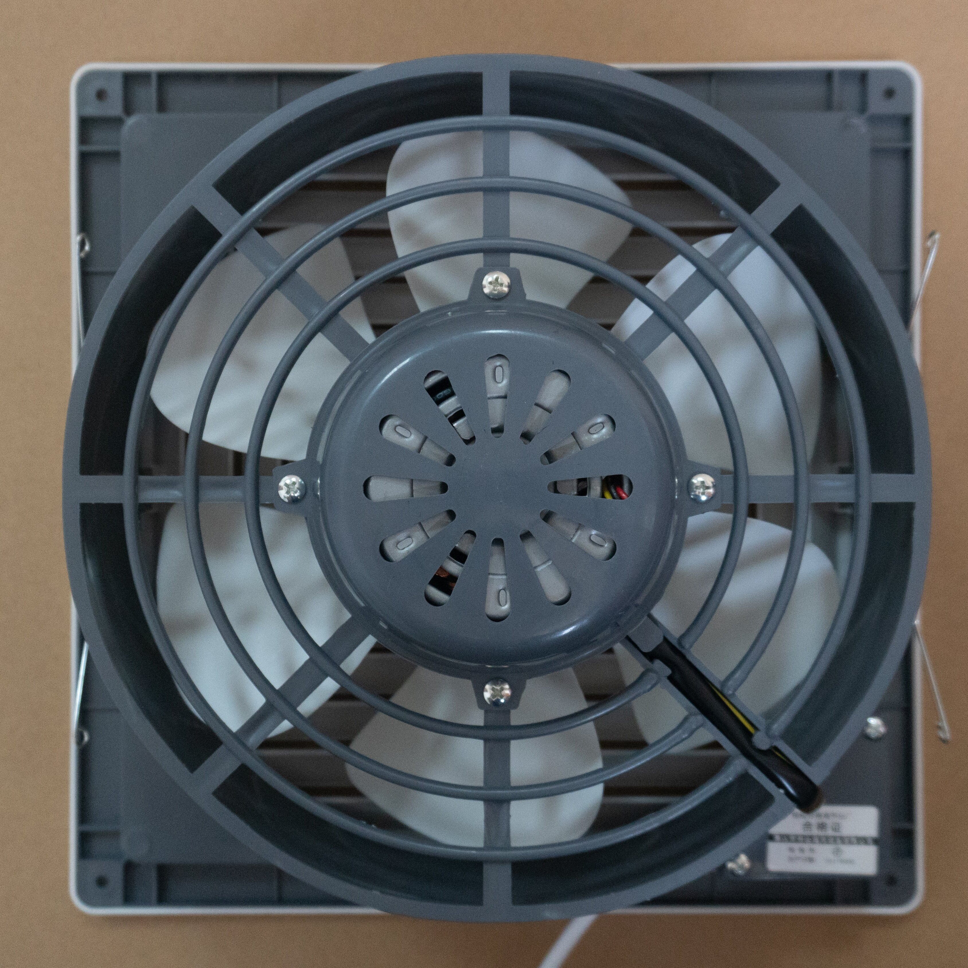 Low Noise Bathroom Ventilation Wall Mount Ventilation Silent Ceiling Plastic ABS Exhaust Fan