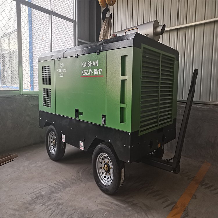 Portable Diesel Engine Screw Air Compressor for Drilling Borehole air Compressor for Drilling Borehole