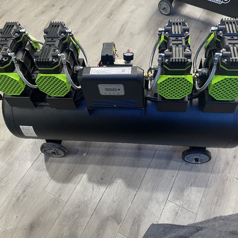 Custom Exquisite Manufacturing Craftsmanship Air Compressor Industrial Oil Free Silent Air Compressor