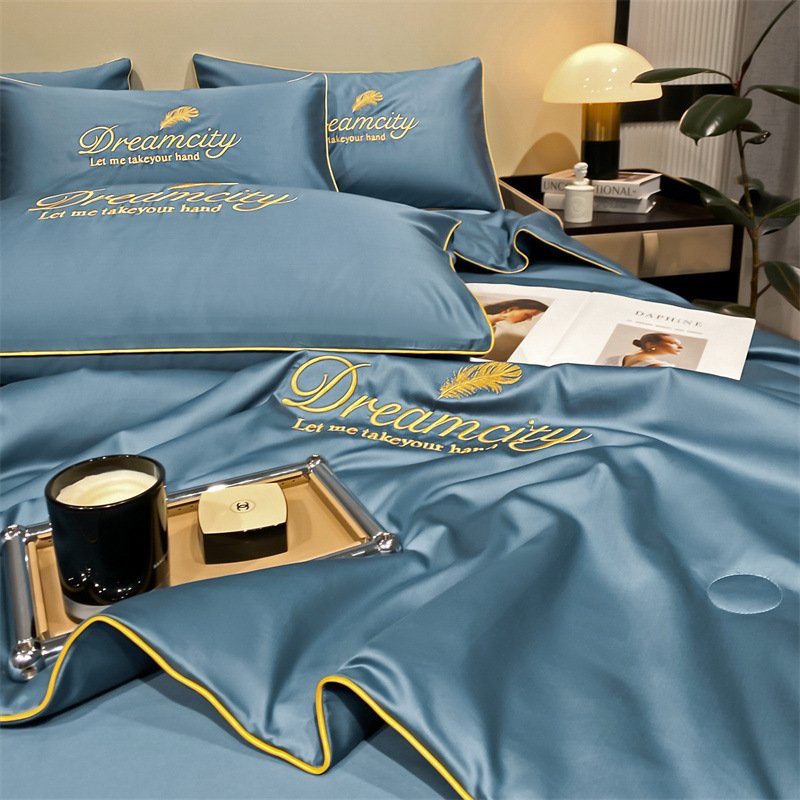 Wholesale Summer Bed Sheet Four Sets Ice Silk Cool Silk air Conditioning Quilt Set Can Be Customized Size