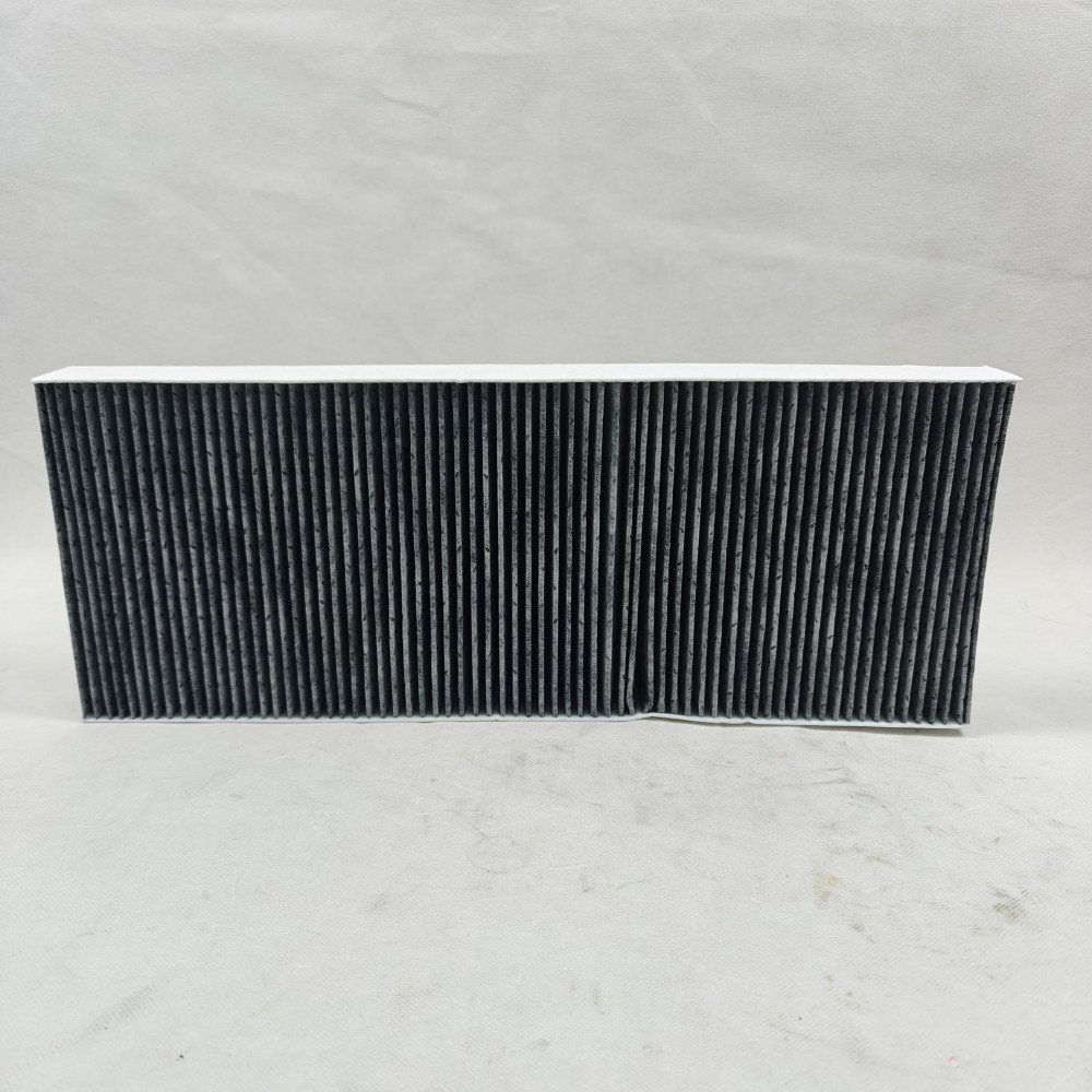SINOTRUCK HOWO Truck Accessories High Quality New Cab Air Filter 81619100019 Paper Cover for Car Model